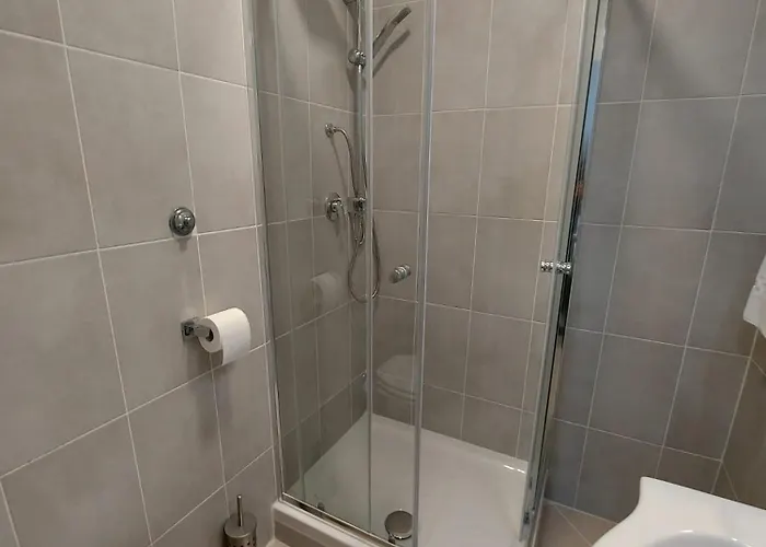 波西塔诺酒店 2*